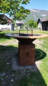 Le Sommet • Acier Corten